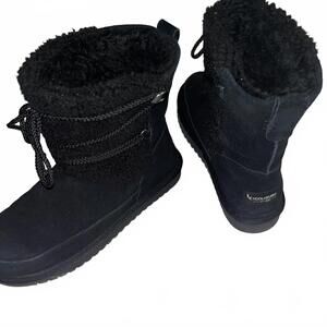UGG Koolaburra Woman’s Size 7 suede mid calf Black Shearling-Lined Winter Boots